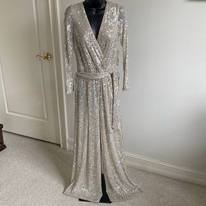 🚨NWT🚨 Eliza J Champagne and Silver Sequin Tie-Waist Wide-Leg Jumpsuit